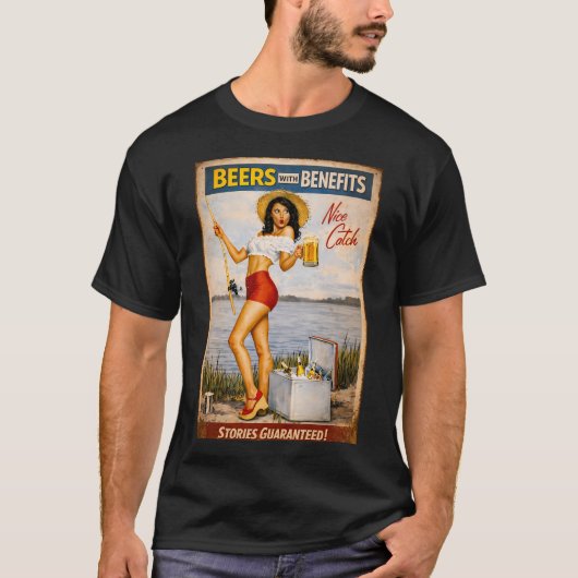 ウォールアイの魚のプリント Tシャツ (正面)