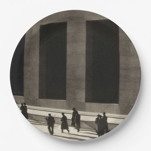 ウォール街(by Paul Strand, 1915) ペーパープレート (正面)