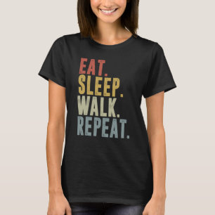 ウォー食べカーのスリープ状態の歩くエクササイズ Tシャツ