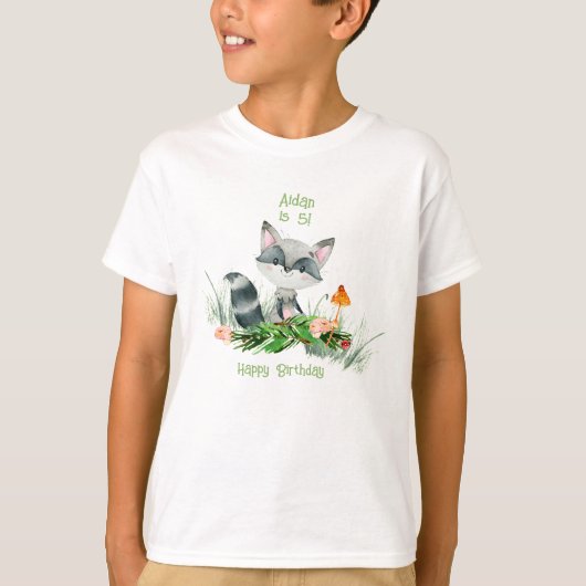 ウオーターカラーウッドランドアライグマかわいい誕生日Tシャツ Tシャツ (正面)