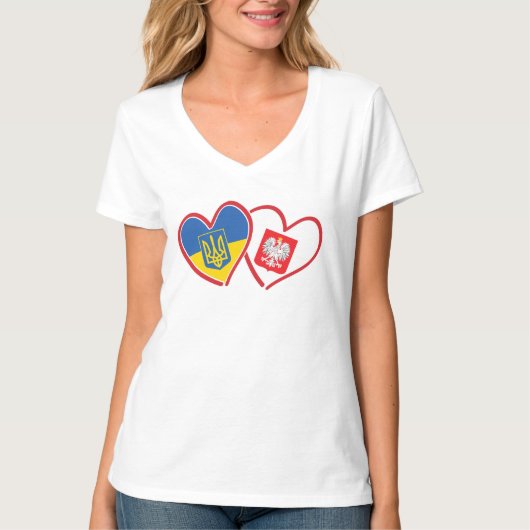ウクライナおよびポーランド国旗のハート Tシャツ (正面)