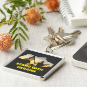 ウクライナと立つ – サポートと連帯 キーホルダー (側面)