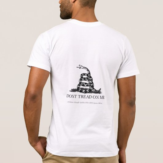 ウクライナと自由への支持を示す Tシャツ (裏面)