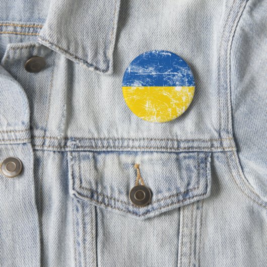 ウクライナに立ち向かい、2022年ロシアTシャツに侵攻される 缶バッジ (インサイチュ)