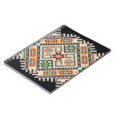 ウクライナのクロスステッチ:民族手作りパターン。 ノートブック (左側)