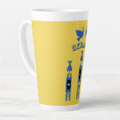 ウクライナのトラクターと戦車 カフェラテマグ (左アングル)