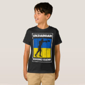 ウクライナのボクシング伝説の旗を持つウクライナのボクサー Tシャツ (正面フル)