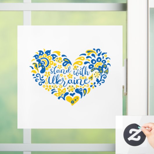 ウクライナのレタリングとハート ウィンドウサイン (ホーム)
