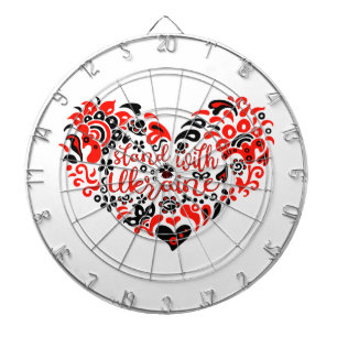 ウクライナのレタリングとハート ダーツボード