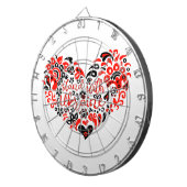 ウクライナのレタリングとハート ダーツボード (正面右)