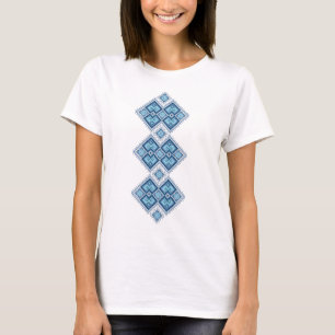 ウクライナの刺繍の青のvyshyvanka tシャツ