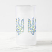 ウクライナの国章、トライズブ民族の民族的な民族 フロストグラスビールジョッキ (中央)