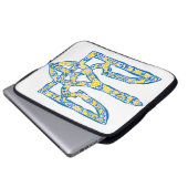 ウクライナの国章、トライズブ民族の民族的な民族 ラップトップスリーブ (正面下部)