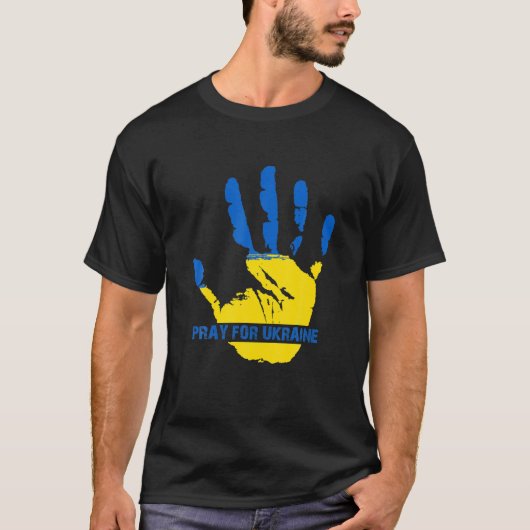ウクライナの祈為に立つ Tシャツ (正面)