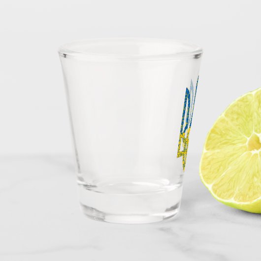 ウクライナの色のウクライナ産トリデントテクスチャード国旗 ショットグラス (左)