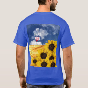 ウクライナの黄色と青で、ひまわりの花をつけて立つ Tシャツ