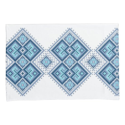 ウクライナのvyshyvankaの刺繍の青の交差ステッチ 枕カバー (正面右)