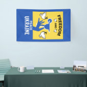 ウクライナは戦争と平和を終わらせる 横断幕 (トレードショー)