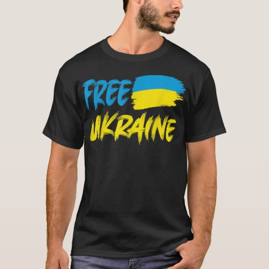 ウクライナを支持するウクライナ国旗を掲げる Tシャツ (正面)