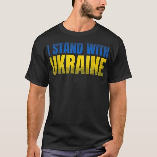 ウクライナを支持するウクライナ国旗を掲げる Tシャツ (正面)