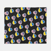 ウクライナアメリカンインフィニティハートウクライナUSA フリースブランケット (正面(横))