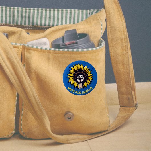 ウクライナサンフラワーとパワー拳ボタン用に合体 缶バッジ