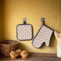 ウクライナフォーククロスステッチフローラルパターン