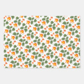 ウクライナフォーク花柄。ウクライナ ラッピングペーパーシート (正面2)