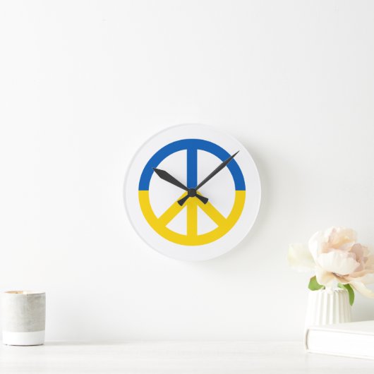 ウクライナブルーイエローフラッグ色の平和シンボル記号 ラウンド壁時計 (ホーム)