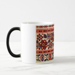 ウクライナ人のVyshyvankaの刺繍によってはリヴィウのマグが開花します モーフィングマグカップ