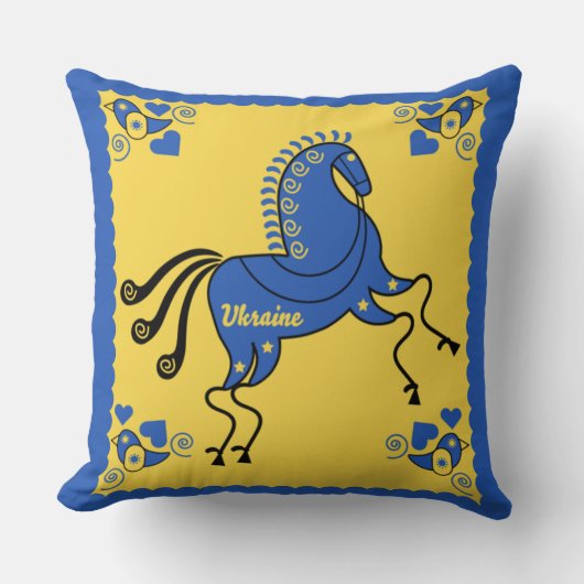 ウクライナ伝統的スラブフォークアート クッション (正面)