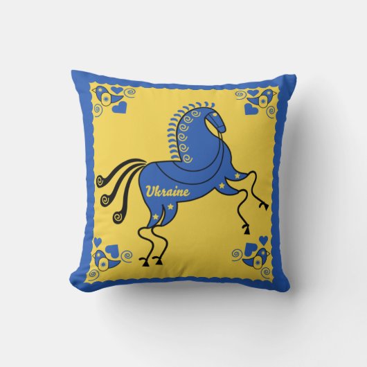 ウクライナ伝統的スラブフォークアート クッション (正面)