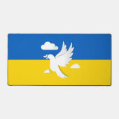 ウクライナ国旗の平和鳩 – 自由 デスクマット (正面)
