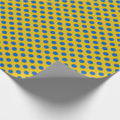 ウクライナ国旗の水玉模様青と黄色の贈り物 ラッピングペーパー (角)