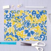 ウクライナ国旗の色を持つ民俗模様 薄葉紙 (クラフト)