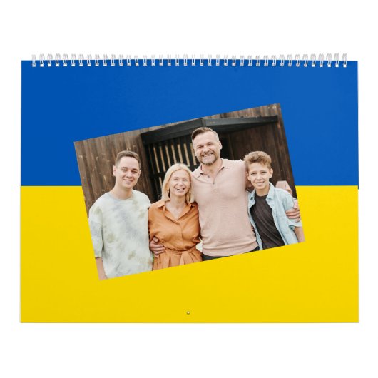 ウクライナ国旗の追加フォトукраїнський календар 2025 カレンダー (カバー)