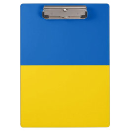 ウクライナ国旗を持つ愛国的なクリップボード クリップボード