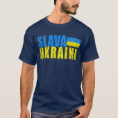 ウクライナ国旗を持つSLAVA UKRAINI 動揺して Tシャツ (正面)