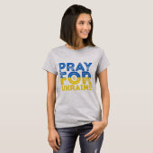 ウクライナ祈向け Tシャツ (正面フル)