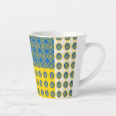 ウクライナ遅れマグカップ&ウクライナ国旗/コーヒーカップ カフェラテマグ (右)