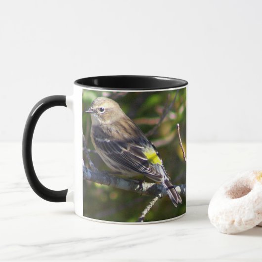 ウグイスの鳥の写真マグカップ マグカップ (ドーナツ)