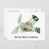 ウサギおもしろい誕生日カード。普通である ポストカード (正面/裏面)