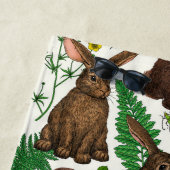 ウサギとウッドランドフローラ4 ビーチタオル (インサイチュ)