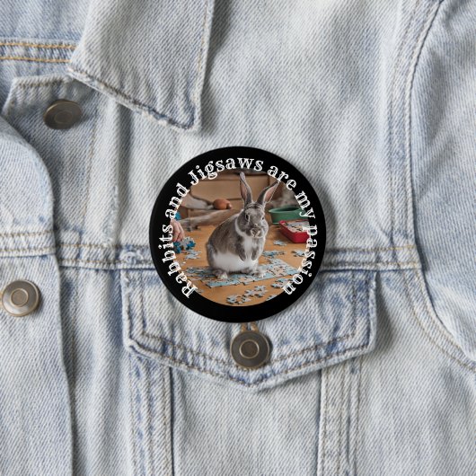 ウサギとジグザーズパズルとウサギのオーナーバニー 缶バッジ (インサイチュ)
