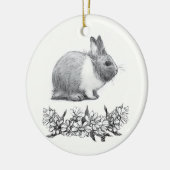 ウサギのふわふわ。鉛筆スケッチモノクロブラック セラミックオーナメント (左)