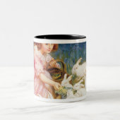 ウサギを食べ物を与えること ツートーンマグカップ (中央)