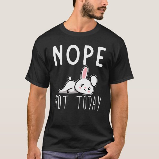 ウサギ疲れた怠惰なウサギ Tシャツ (正面)