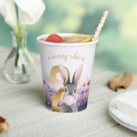 ウサギ第2誕生日吹のピンクバブルガム 紙コップ (インサイチュ)