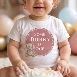ウサギ1歳の誕生日おめでとう!女の子向けデザイン ベビーTシャツ