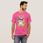 ウサギ サングラス イースター エッグ テニス プレーヤー 愛好家 Tシャツ (正面フル)